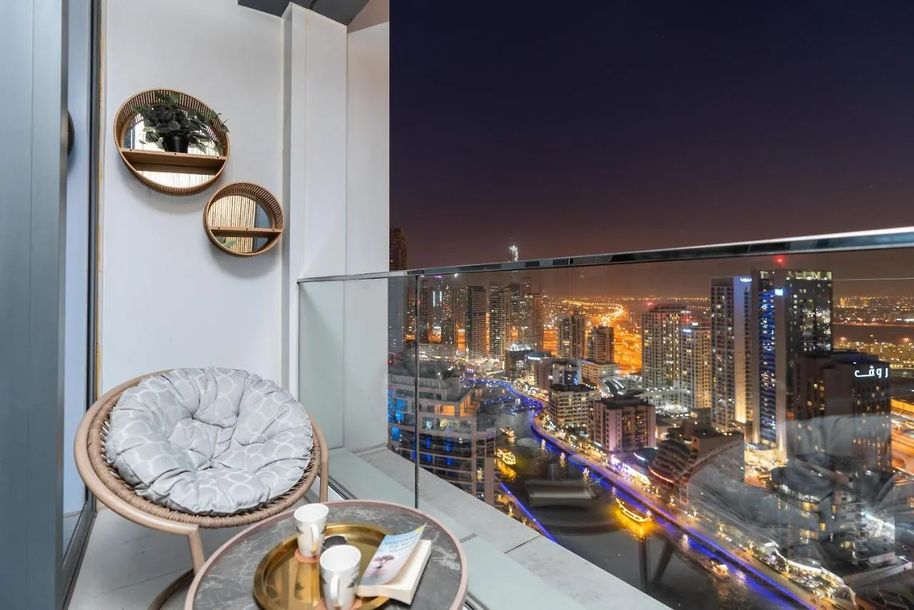 The Star @ Address Beach Residence دبي